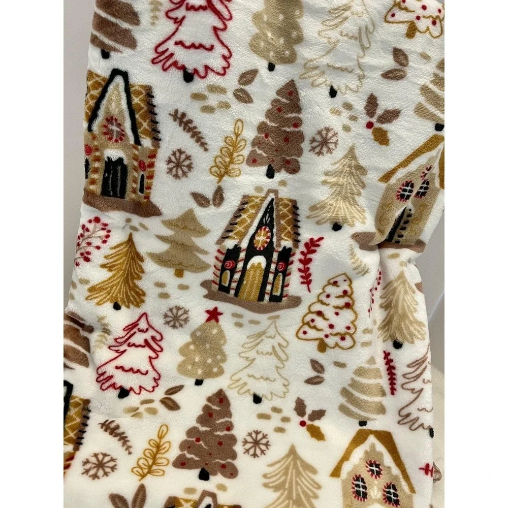 Nicole Miller CHRISTMAS Gingerbread House Brown Plush Throw‎ Blanket